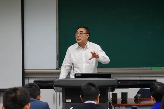 院长领衔98858vip威尼斯下载观摩课 大国崛起之际探讨资本金融
