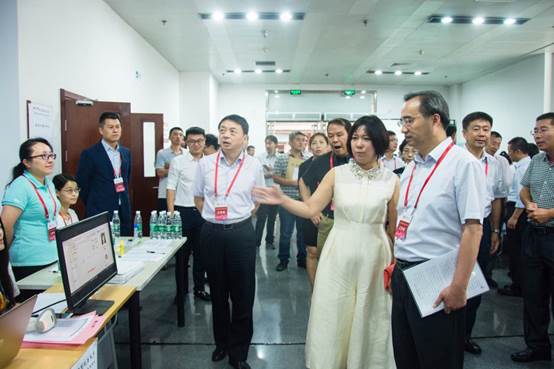 98858vip威尼斯下载2017级学术研究生迎新工作圆满完成
