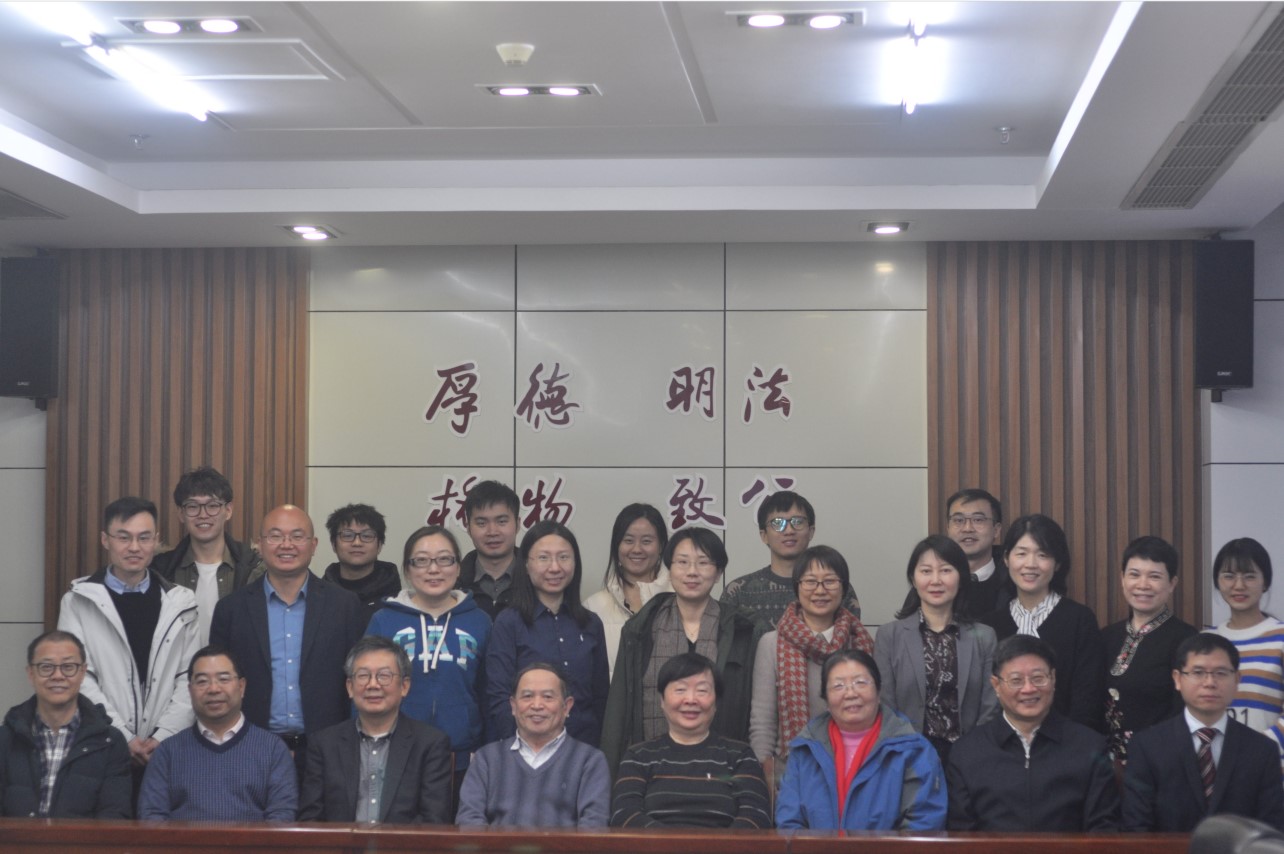 98858vip威尼斯下载成功举办“第六届蓟门经济史学论坛·中国共产党百年史上的企业理论与实践创新”学术研讨会
