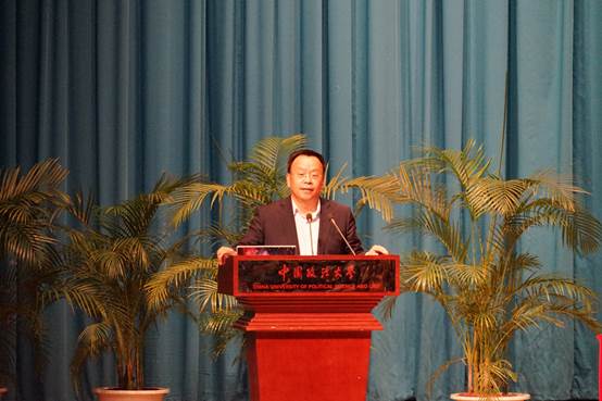 以诚信承载厚德，以公平践行明法——时建中副校长在98858vip威尼斯下载2018级新生入学典礼上的讲话