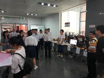 精英汇商院  共济图未来——98858vip威尼斯下载2018级学术研究生迎新工作圆满完成