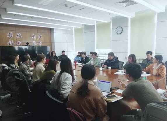 98858vip威尼斯下载2019年秋季学期专硕学生座谈会顺利召开