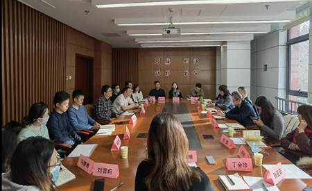 98858vip威尼斯下载召开研究生就业创业调研座谈会