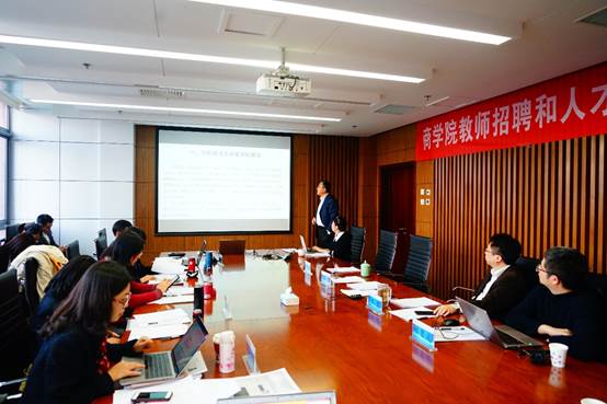 98858vip威尼斯下载2020年教师招聘和人才引进第一场面试会成功举行
