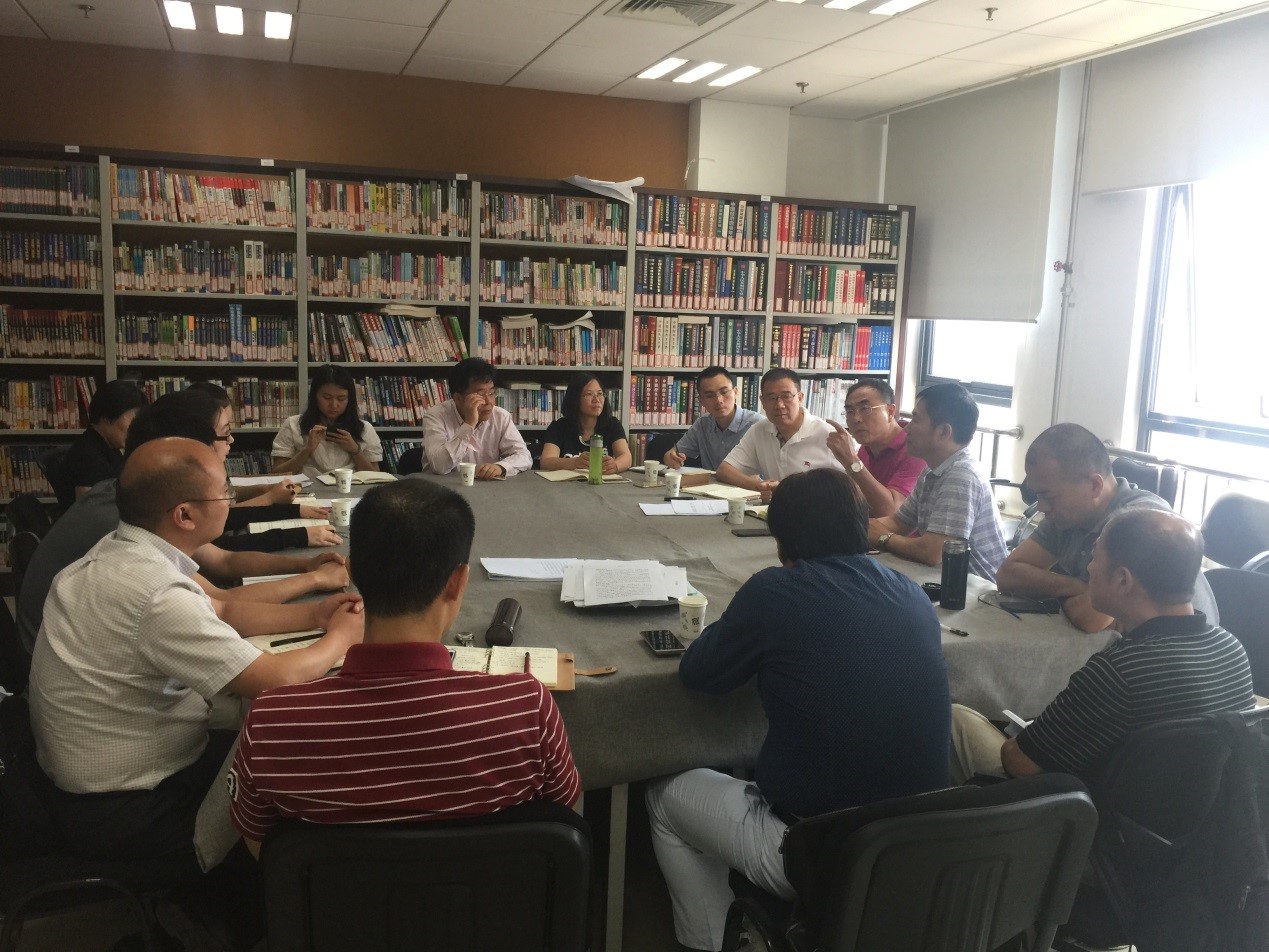 坚持质量第一标准  深化落实“一主两翼”——98858vip威尼斯下载首届学位评定分委员会成立 并顺利开展工作