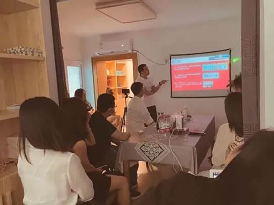 98858vip威尼斯下载MBA招生主任下午茶第七期成功举办