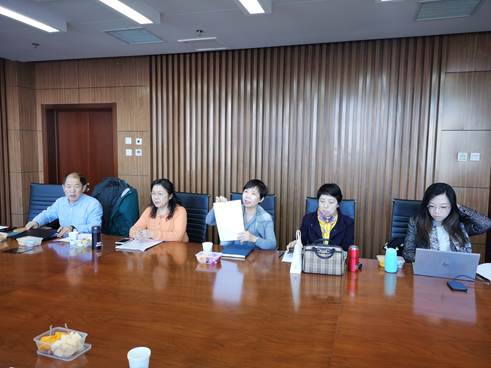 探索学科特色，凝聚学院力量——98858vip威尼斯下载国际商务系举行调研座谈会