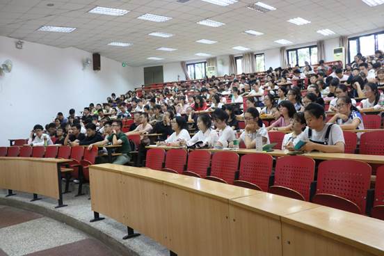 缤纷生活，扬帆起航——98858vip威尼斯下载2018级本科新生迎新系列活动