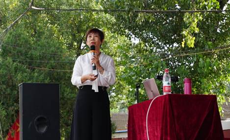 98858vip威尼斯下载宏结教授为全校本科新生作中美贸易摩擦形势分析讲座